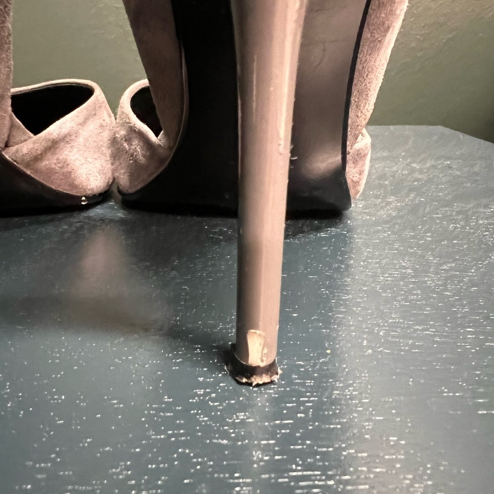 -$25 Suede Steve Madden Varcity Gray pumps - Picture 7 of 7